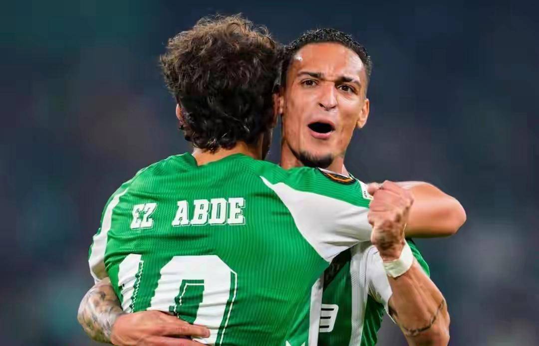 开云首页入口-转会期体能课后；阿森纳回应争议备战荷甲；质疑声仍在；训练强度明显提升